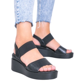 Wins fekete ék szandál