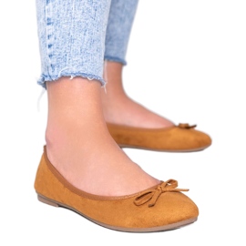 Barna balerinák íjjal Angelina