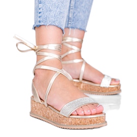 Arany szandál cirkóniával kötve Ves aranysárga