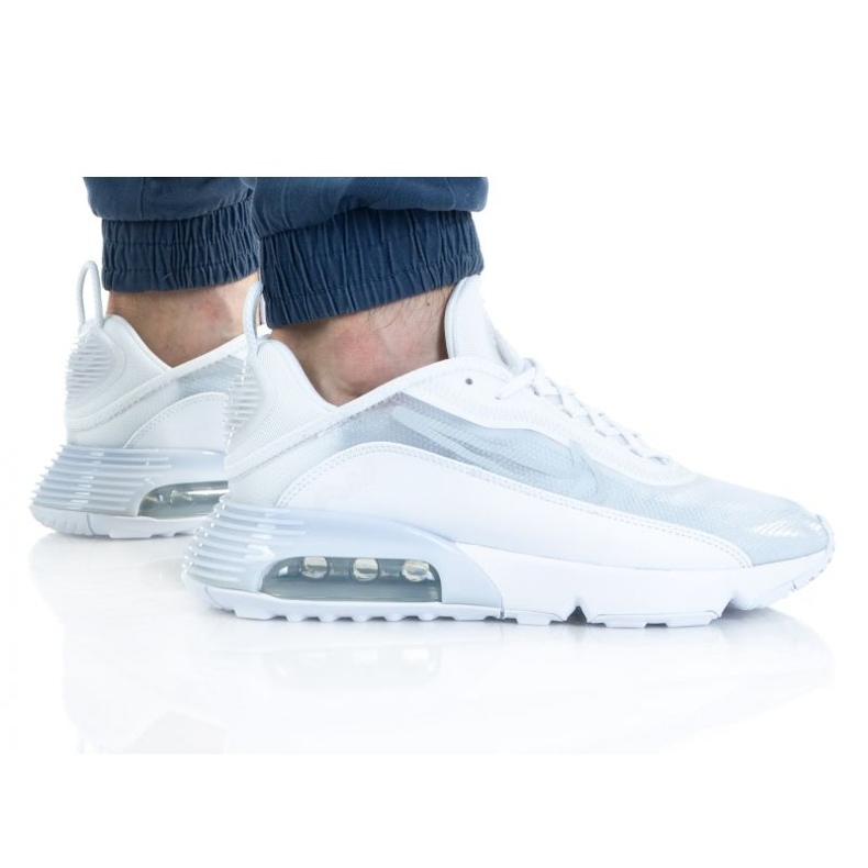 Nike Air Max 2090 M BV9977-100 fehér