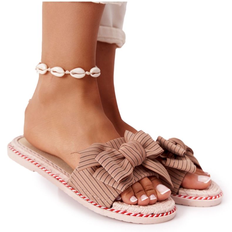 PS1 Barna Gabriell gumipapucs íjjal