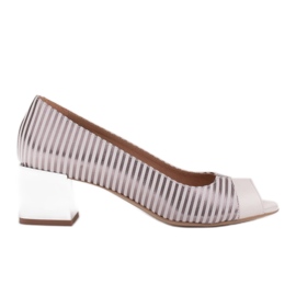 Marco Shoes Női szivattyú fém csíkokkal, nyitott elülső rész fehér ezüst Marco Shoes Női szivattyú fém csíkokkal, nyitott elülső rész fehér ezüst