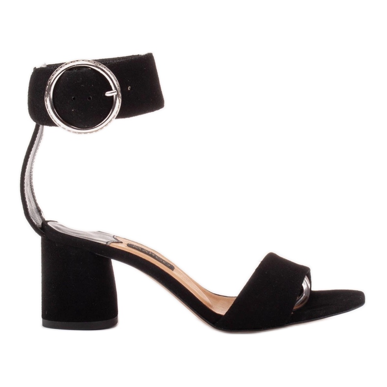 Marco Shoes Női bőr szandál díszcsattal fekete