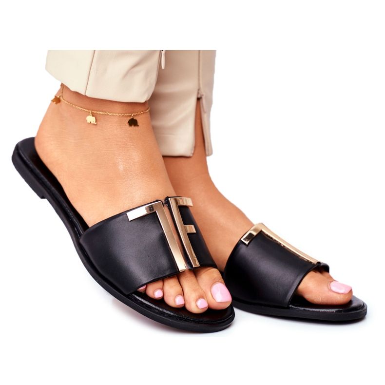 Elegáns női papucs fekete Nicole Dilmah