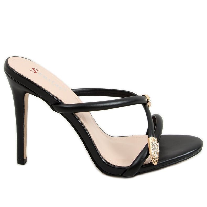 Fekete M311P Fekete papucs a tűn