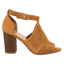 SHELOVET Beépített áttört szandál barna SHELOVET Beépített áttört szandál barna