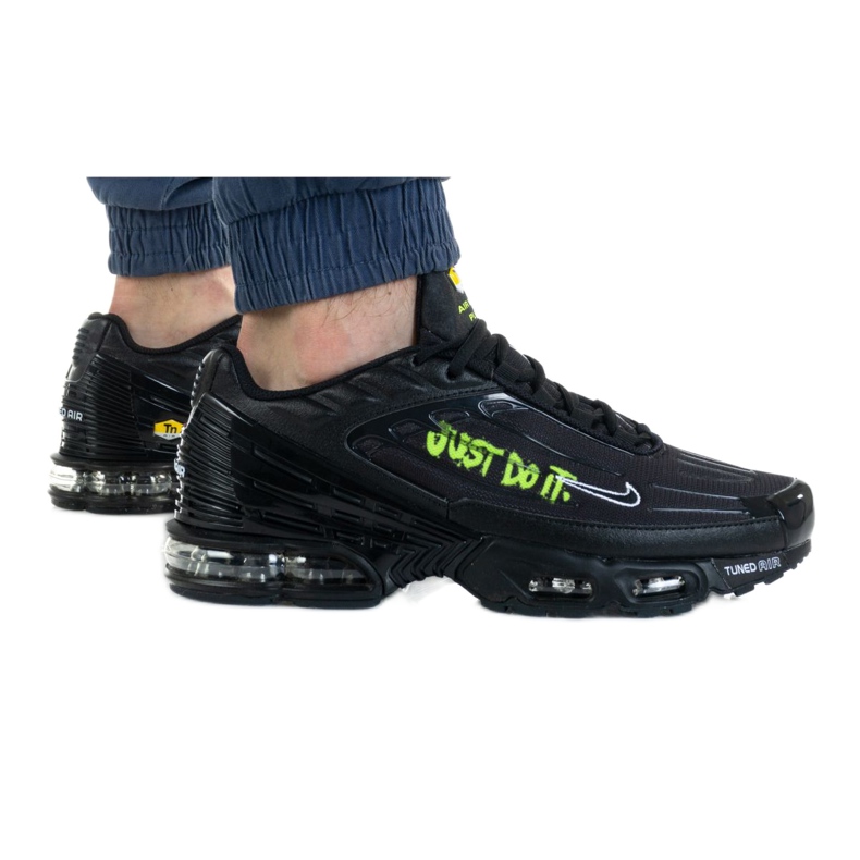 Nike Air Max Plus Iii M DJ6877-001 cipő fekete