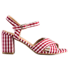 SHELOVET Divatos kockás szandál piros SHELOVET Divatos kockás szandál piros