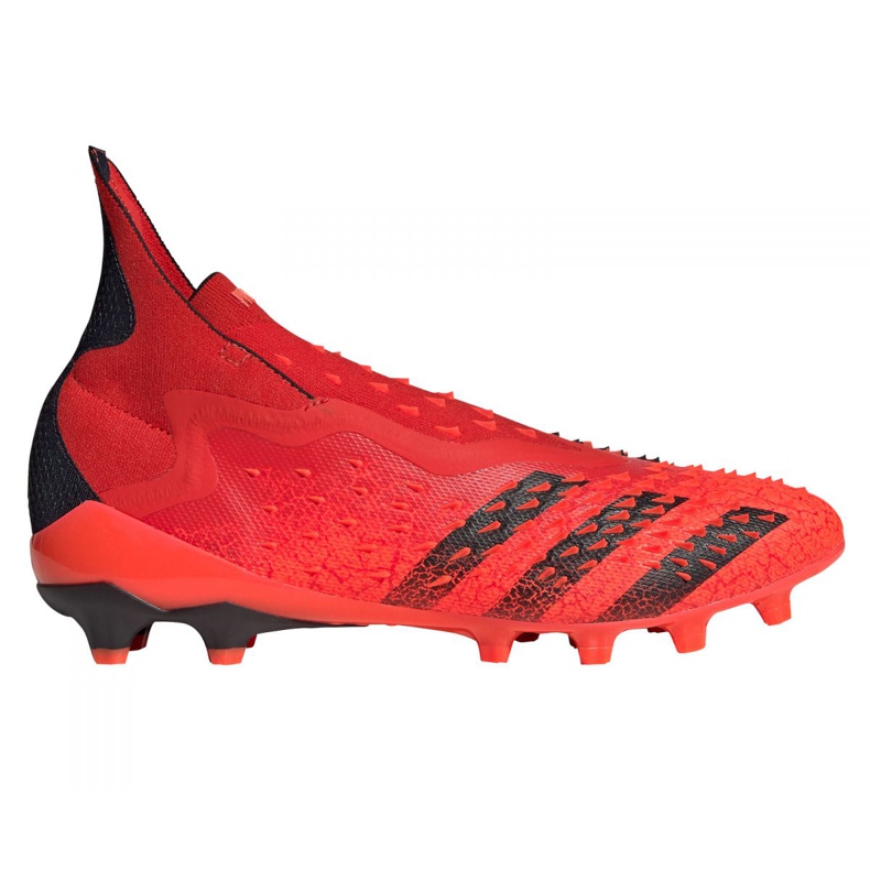 Adidas Predator Freak + Ag M FY8427 futballcipő piros piros Adidas Predator Freak + Ag M FY8427 futballcipő piros piros