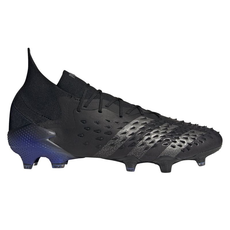 Adidas Predator Freak.1 Fg M FY6257 futballcipő fekete fekete