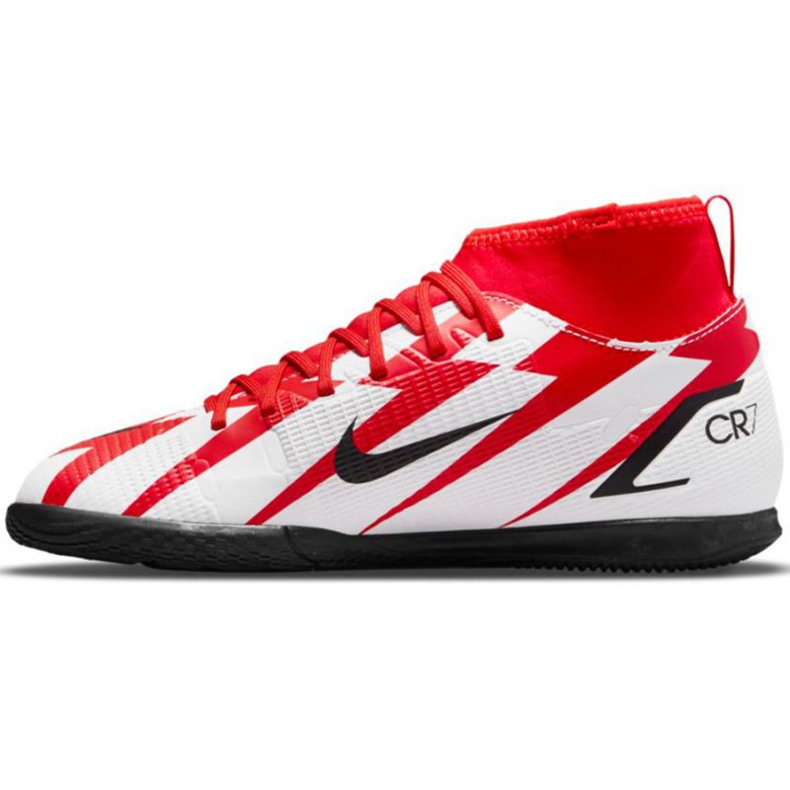 Nike Mercurial Superfly 8 Club CR7 Ic Jr DB0930 600 futballcipő sokszínű fehér