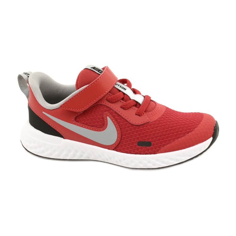 Nike Revolution 5 (PSV) Jr BQ5672-603 cipő fekete piros