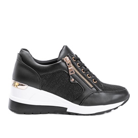 Fekete fényes cipők a The Moment ékén