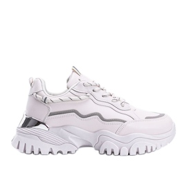 Bézs cipők vastag Desiare talppal