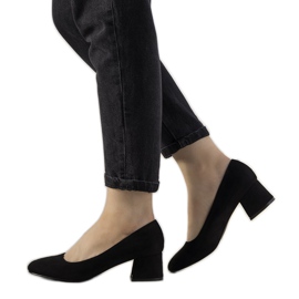 Fekete szivattyúk a Mindig poszton Fekete szivattyúk a Mindig poszton