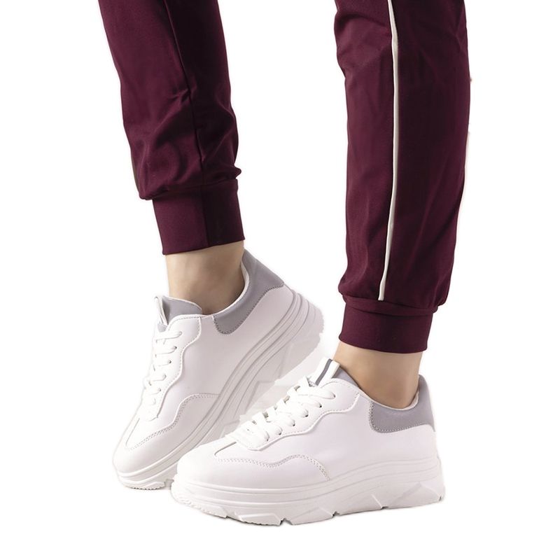 Fehér cipők Kaori fényvisszaverő betéttel