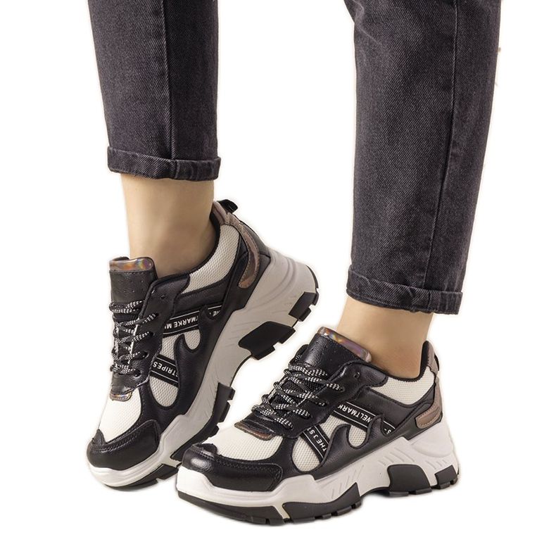 Fekete cipők holografikus Allisone betétekkel