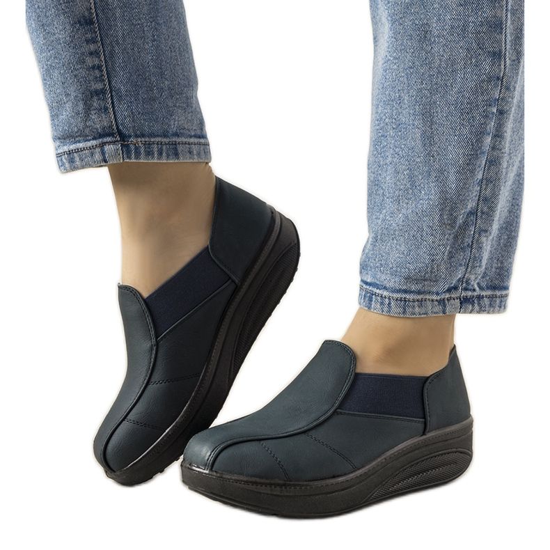 Navy blue cipő magas Spike talpon kék