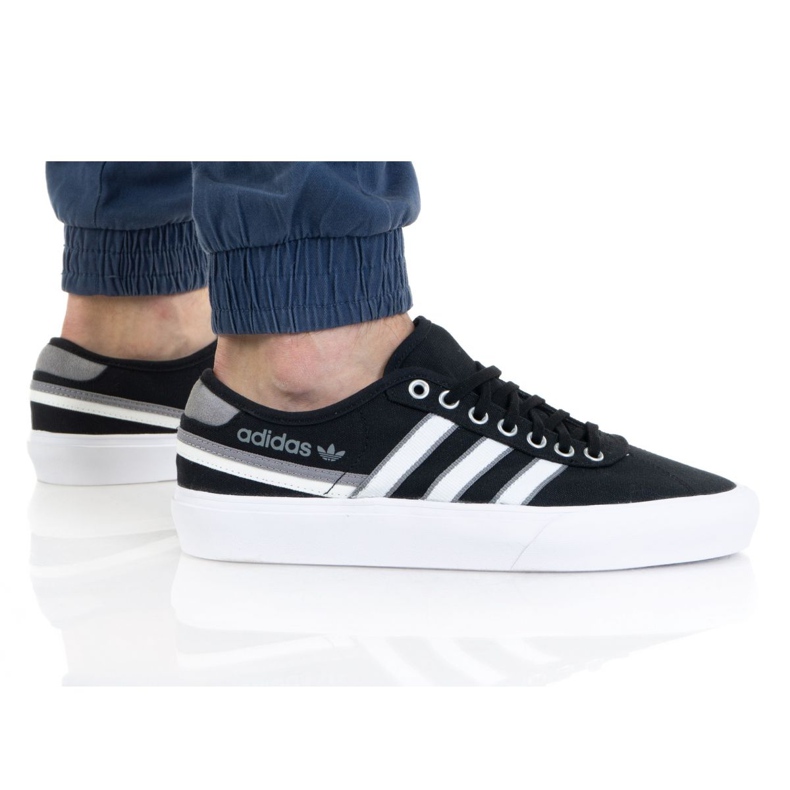Adidas Delpala M FW4240 cipő fekete