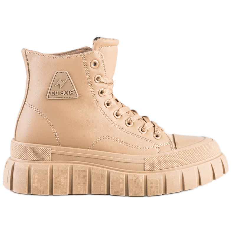 SHELOVET Cipők Eco bőrrel a platformon bézs