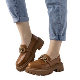 Teves naplopók, magas talpon, Emila barna