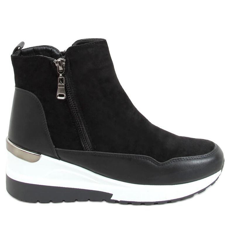 Fekete NB511 Fekete csizma sporttalpon