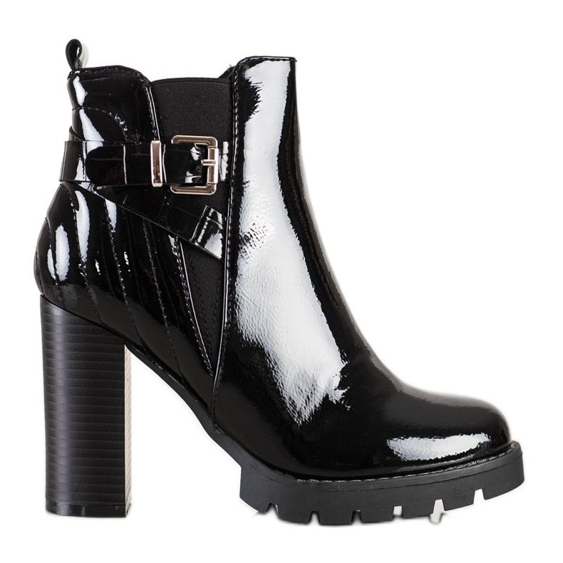 Erynn Magas sarkú csizma fekete