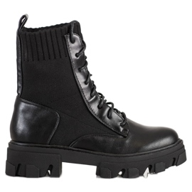 Seastar Felcsúszott dolgozók zoknival fekete