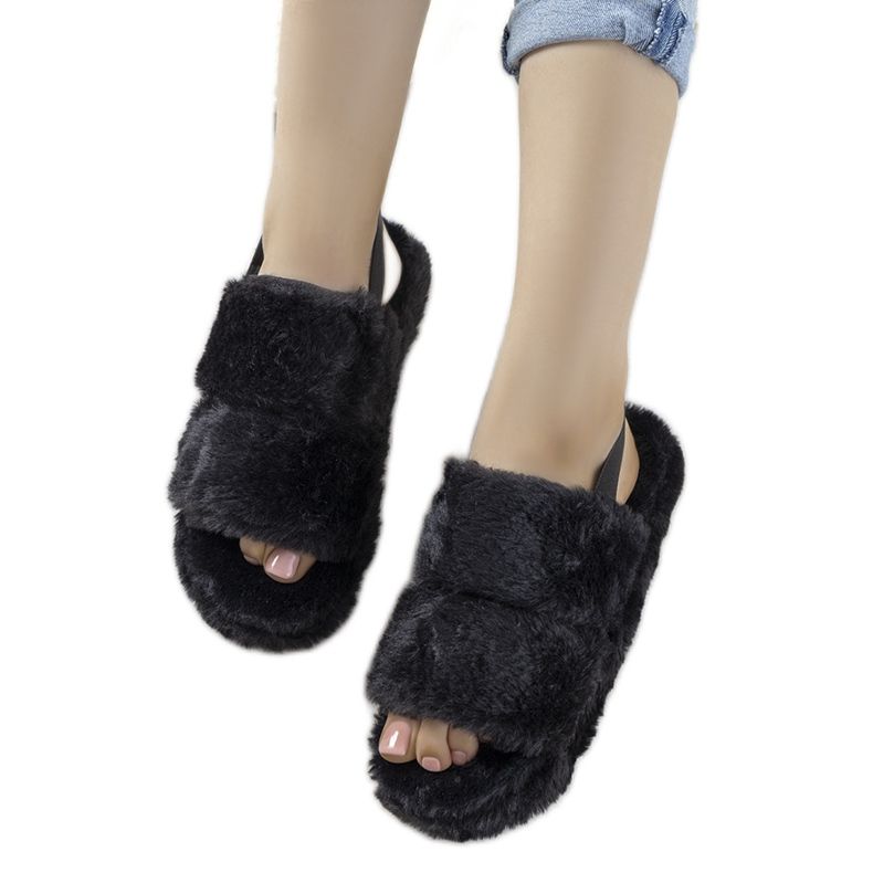 Női fekete papucs rugalmas gumiszalaggal és Rosales szőrme díszítéssel