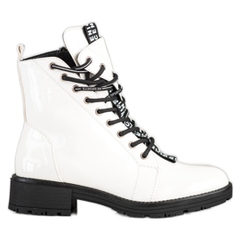 Vinceza VINCEZ fehér munkásai