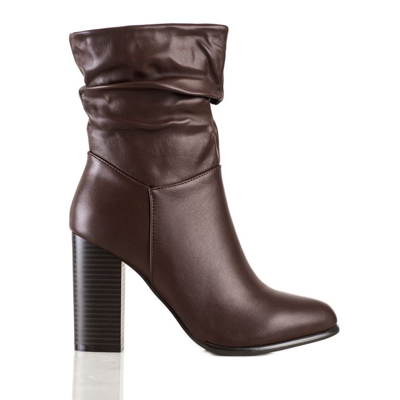 Lovery Magas csizma ráncos felsőrésszel barna Lovery Magas csizma ráncos felsőrésszel barna