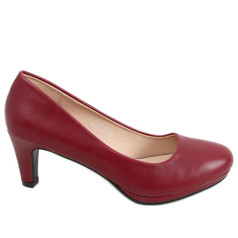 Szivattyúk a bordó KZ599 borplatformon piros