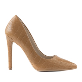 Barna szivattyúk a dobó sarkán Barna szivattyúk a dobó sarkán