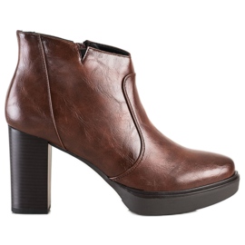 Sabatina Alacsony csizma a platformon barna