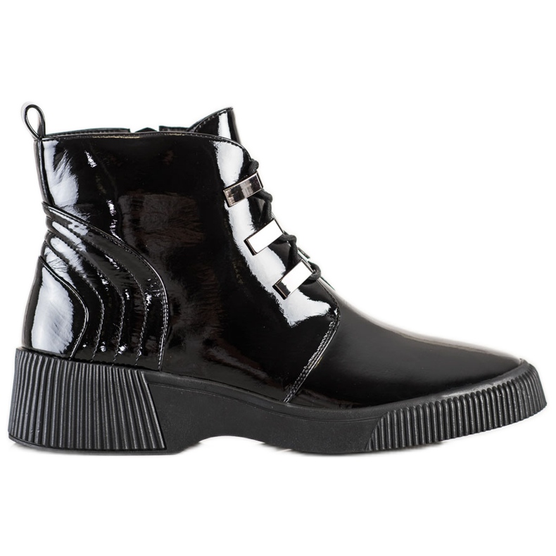 S. BARSKI Lakkozott csizma az S.BARSKI platformon fekete