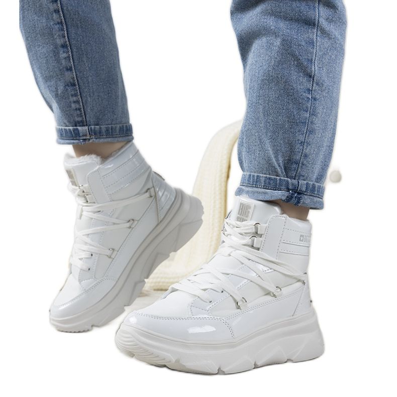 LeLia fehér Big Star hócsizma nőknek LeLia fehér Big Star hócsizma nőknek