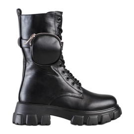 Bestelle Divatos csizma zsebbel fekete Bestelle Divatos csizma zsebbel fekete