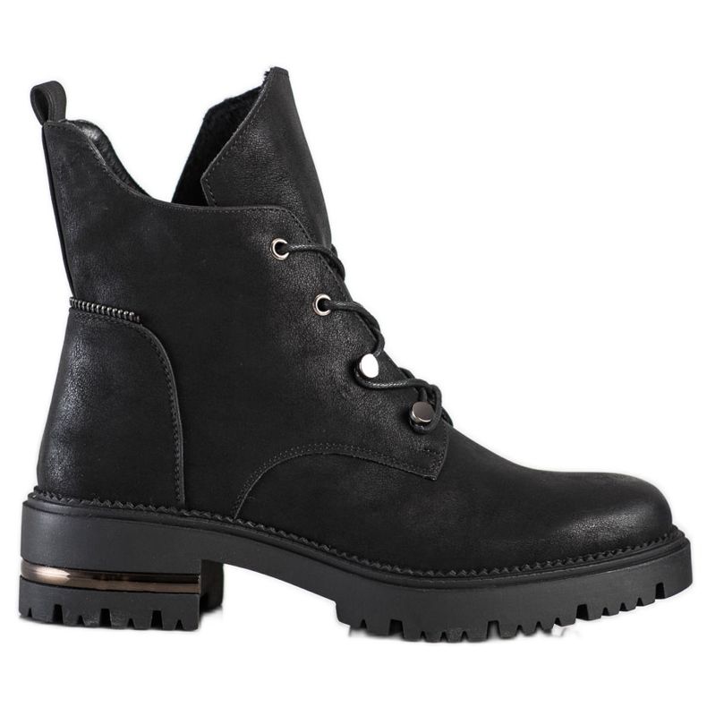 Divatos fűzőmunkások, Sergio Leone fekete