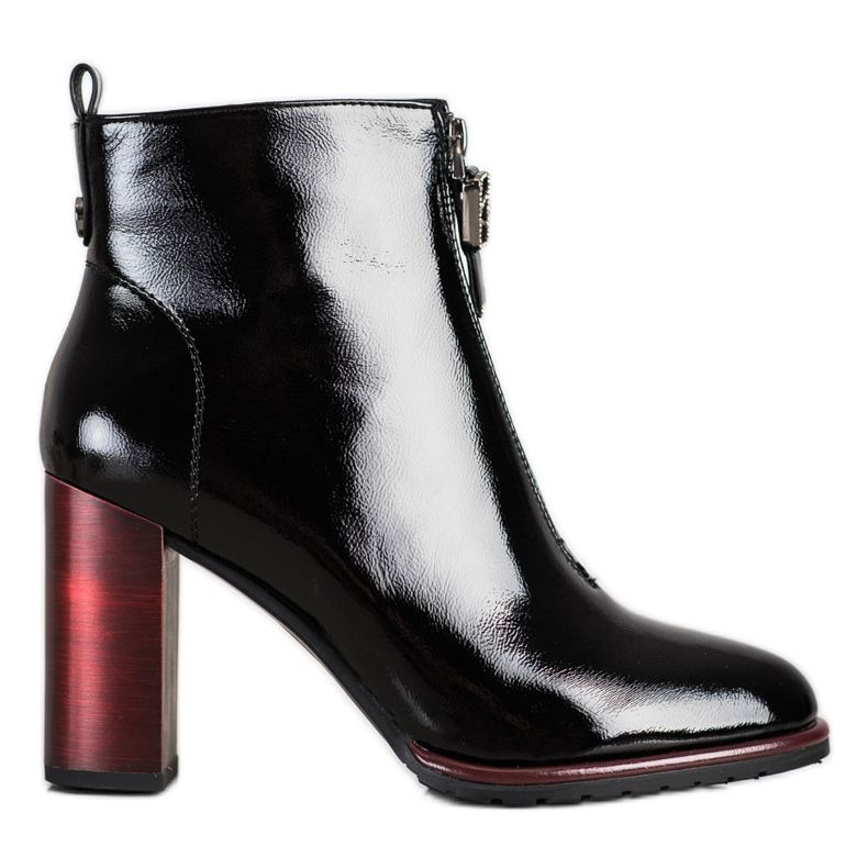 S. BARSKI Stílusos lakkozott csizma S.BARSKI fekete