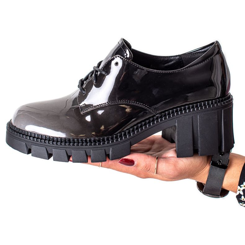 S. BARSKI Lakkozott cipő S.BARSKI fekete szürke