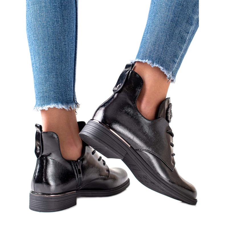 Rövid csizma Sergio Leone szigeteléssel fekete Rövid csizma Sergio Leone szigeteléssel fekete