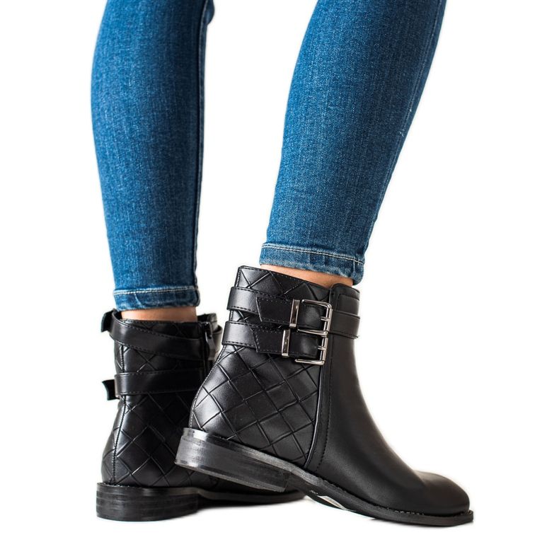 Goodin Fekete csizma csatokkal