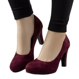 Bordó színű szivattyúk Sara ökobőr oszlopon piros sokszínű