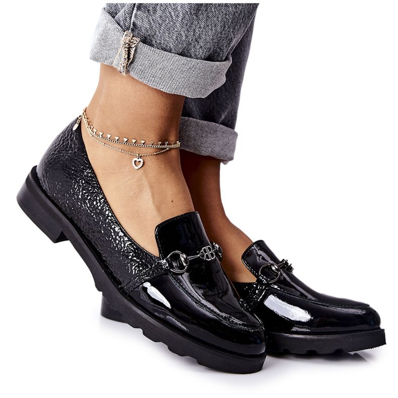 Nicole lakkozott fekete cipő 2667