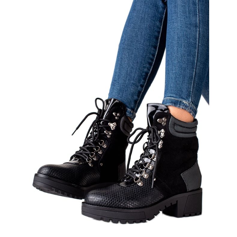 Janessa Fekete munkáskígyó nyomat