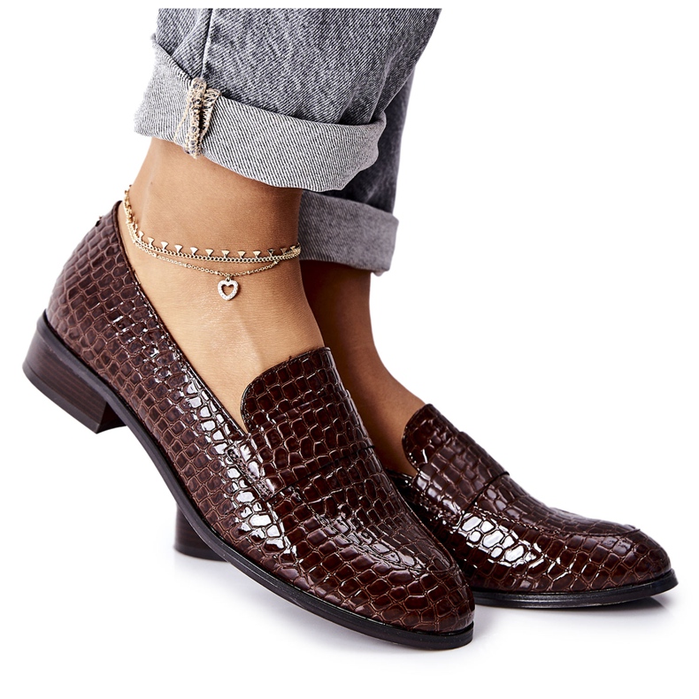 Vinceza Lakkozott cipő, barna vászon állatmintával