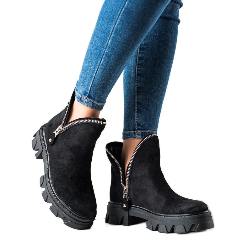 Sweet Shoes Velúr csizma cipzárral fekete