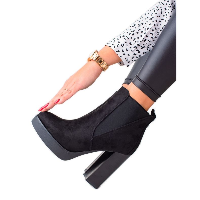 Lovery Szexi platformcsizma fekete