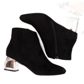 Csizma dekoratív sarokkal T.Sokolski W SCA144A fekete Csizma dekoratív sarokkal T.Sokolski W SCA144A fekete