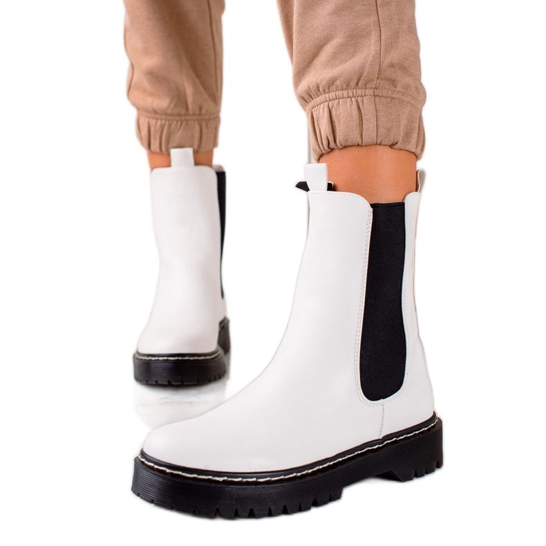 S. BARSKI Magas Chelsea csizma az S.BARSKI platformon fehér